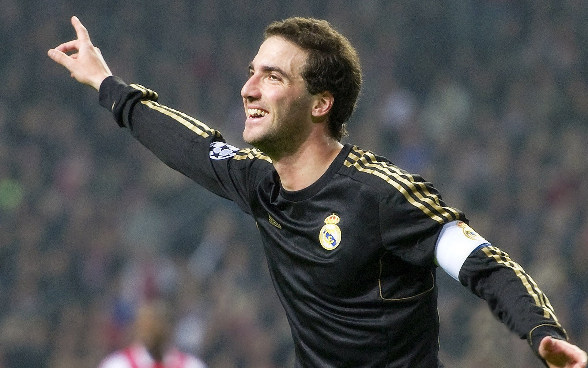 布朗空砍32分，贝恩22+6+7助状元躺赢，魔术末节碾压绿军，布朗贝斯火枪