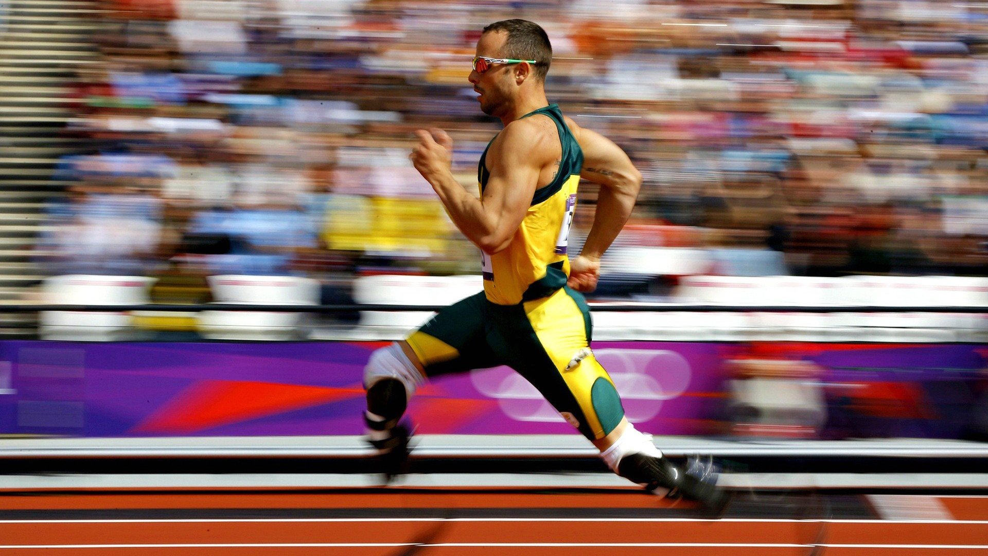 英超激烈争夺，豪门鏖战不断